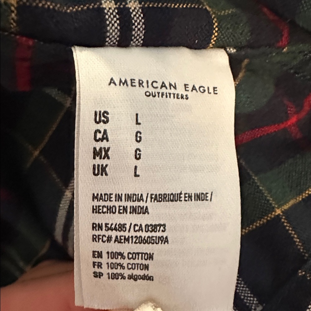 American Eagle Outfitters Men's Plaid Shirt - Black, Green, Red - Picture 5 of 5